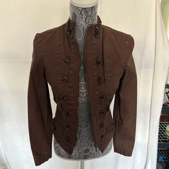 Lightweight Brown Jacket - Picture 2 of 4